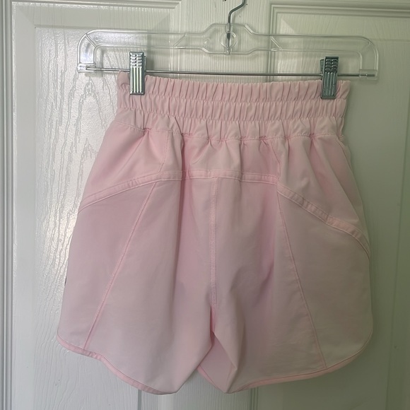 Lululemon Track That Mid-Rise Lined Short 5" Strawberry Milkshake - Picture 5 of 7